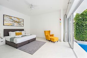 Bougain Villas Salad Beach
