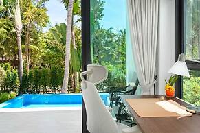 Bougain Villas Salad Beach