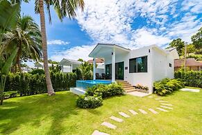 Bougain Villas Salad Beach