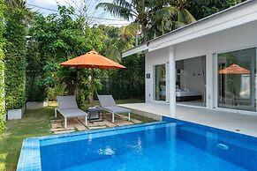 Bougain Villas Salad Beach