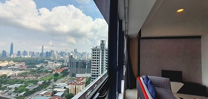 ARTE PLUS JALAN AMPANG by ST NOMAD