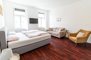 Comfortable Apartments Vienna 1100