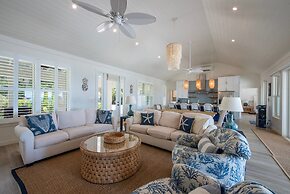 Pineapple House 4 Bedroom Home