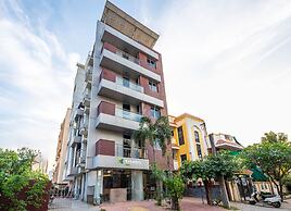 Treebo Silver Apartment