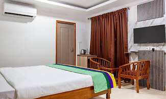 Treebo Y Hotels Elite, Khandagiri