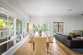 Magical Lucindale - 4 Bedroom House