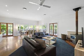 Magical Lucindale - 4 Bedroom House
