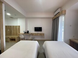 Praya Room
