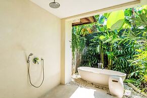 Villa Ku Besar by Villa Finder