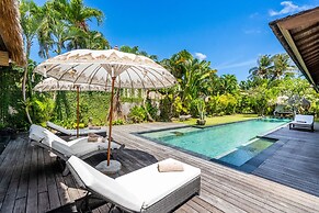 Villa Ku Besar by Villa Finder