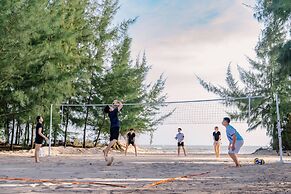 Emerald Ho Tram Resort