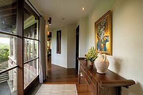 Villa Pulung Jimbaran by Nakula