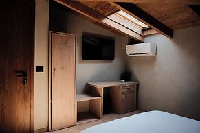 Faces & Places Boutique Hotel