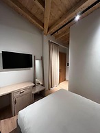 Faces & Places Boutique Hotel