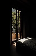 Faces & Places Boutique Hotel
