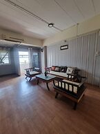 OYO 75460 BaanSang Place Suvarnabhumi