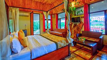 ShriGo Resort Pyramid Home Divine