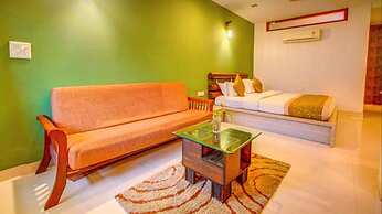 ShriGo Resort Pyramid Home Divine