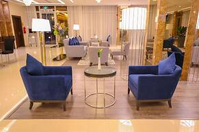 Cheerful Al Waha Unayzah Hotel