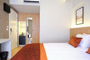 Dugi Hotel
