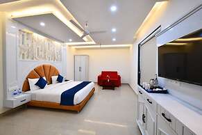 Click Hotel Narayana