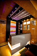 Seven Hills Hotel Srinagar