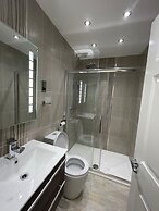Charming 1-bed Apartment in Wolverhampton