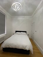 Charming 1-bed Apartment in Wolverhampton