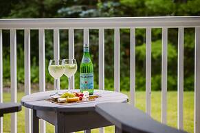 Horseshoe Valley Suites - The Maple
