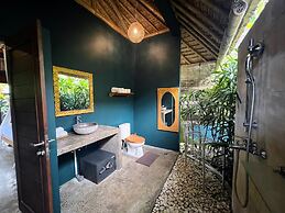 Joyously Raw Villas