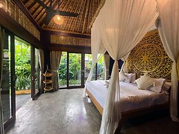 Joyously Raw Villas