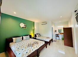 AJ Paradise Resort