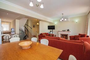 Golden Trio Villa in Oludeniz