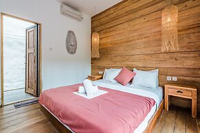 Kula Villa by Betterplace