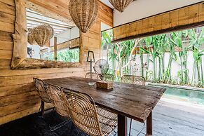 Kula Villa by Betterplace