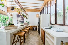 Kula Villa by Betterplace