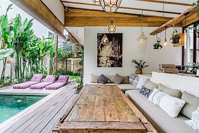 Kula Villa by Betterplace