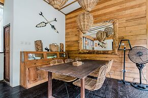 Kula Villa by Betterplace