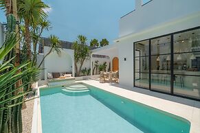 Sanctum house