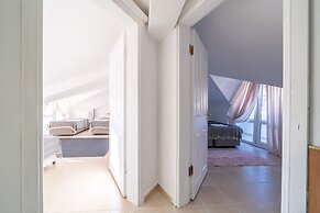 Villa London