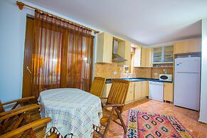 Villa London