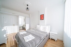 Villa London