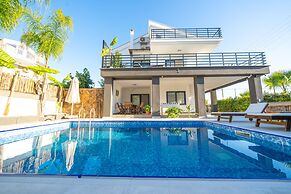 Villa London