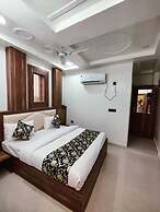 Hotel Royal Vrindavan