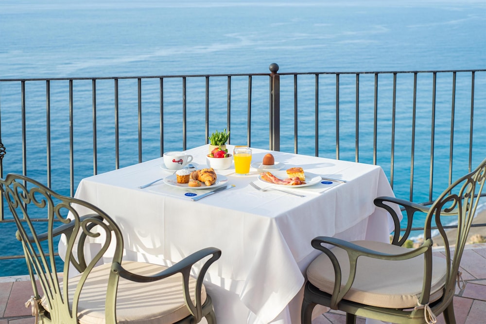 Baia Taormina - CDSHotels