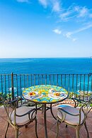 Baia Taormina - CDSHotels