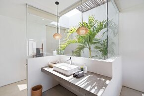 Octo 8 Villa by Betterplace