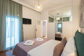 Blue Ark Boho Stay at Acropolis