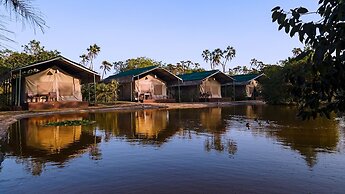 Borabora Luxury Tented Camp