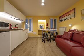 NINA'S  ACCOMMODATIONS IN VENICE CENTER